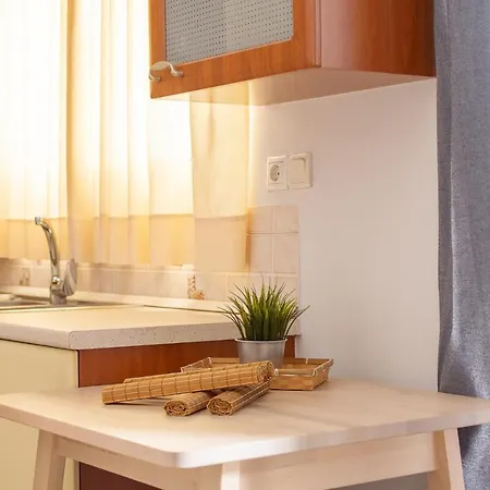 Apartment Cozy For 2 Ppl In Kato Patisia